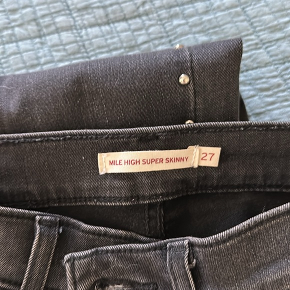 Levi’s studded super skinny jeans - Picture 2 of 2